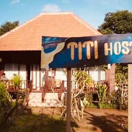 Titi Hostel Lembongan Extérieur photo
