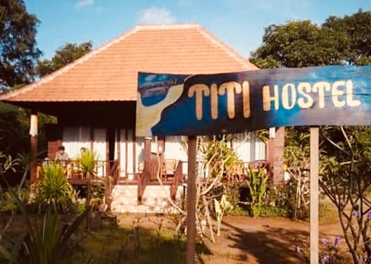 Titi Hostel Lembongan Extérieur photo
