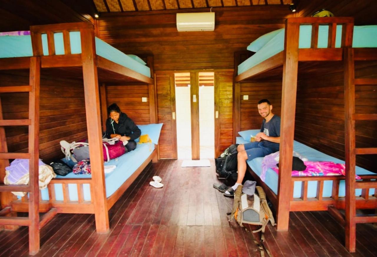 Titi Hostel Lembongan Extérieur photo